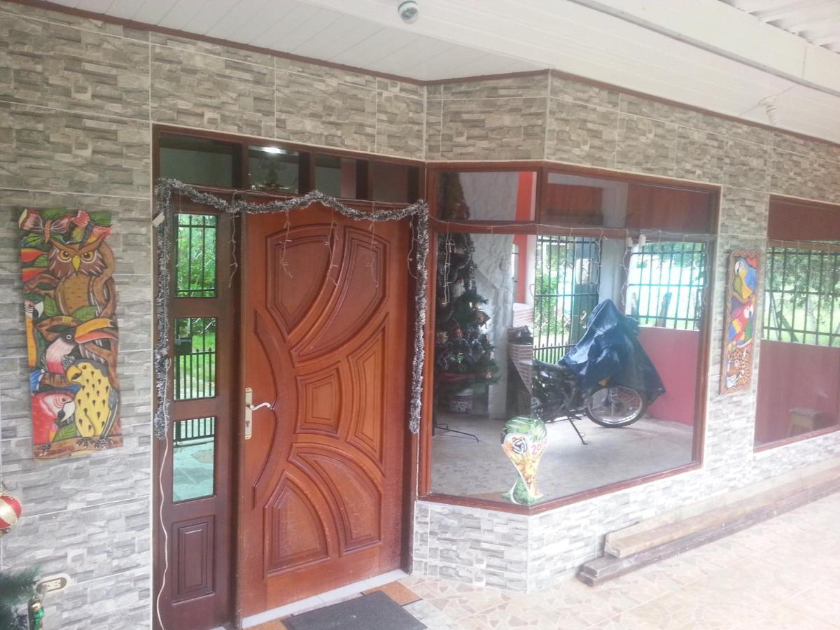 Hostal Selvatrip Λετίσια Εξωτερικό φωτογραφία